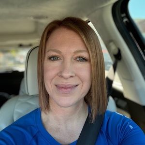 Meet your Posher, Whitney